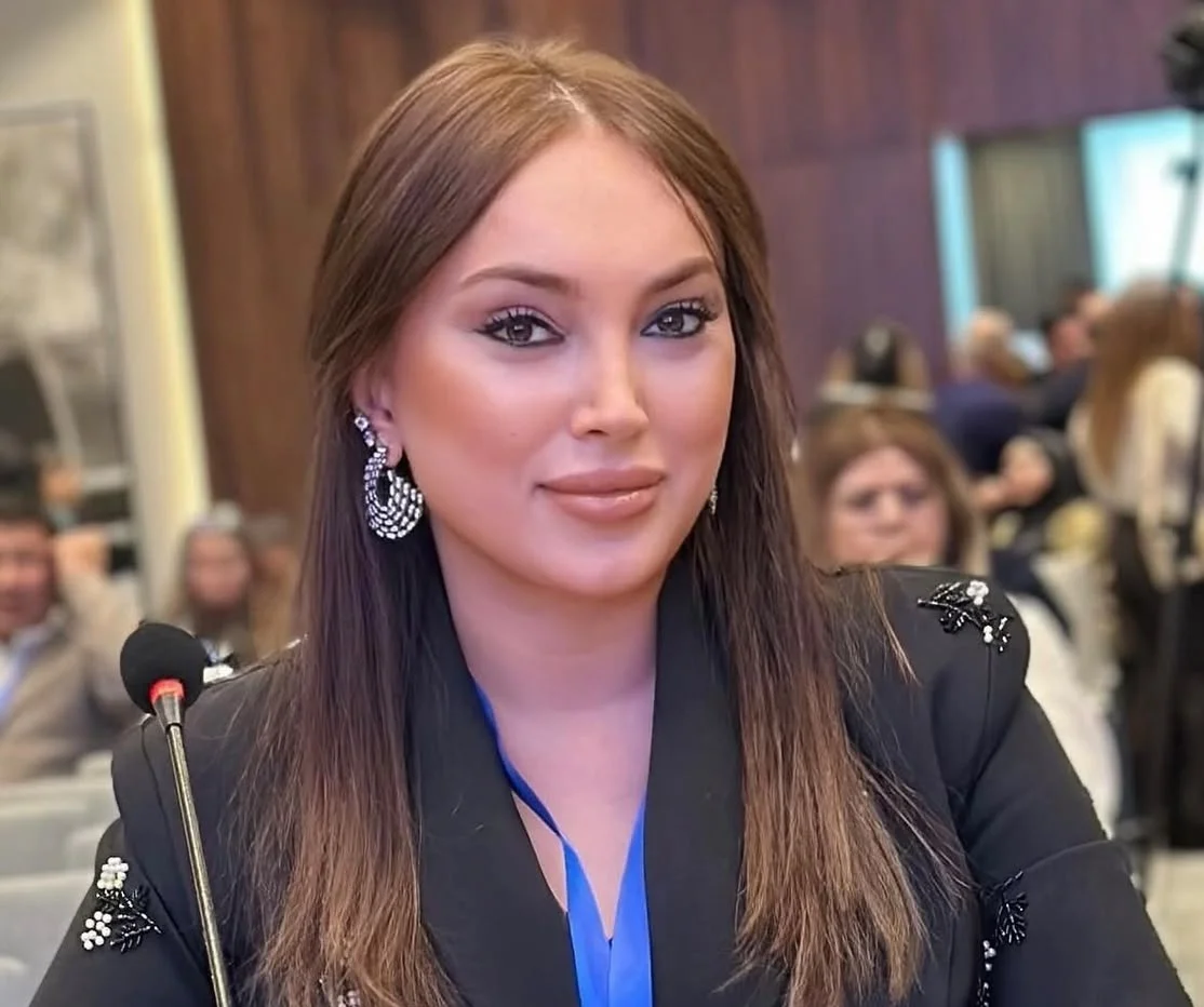Nevroloq Dr. Jalə Qarayeva